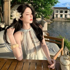 海浪星沙冰川蓝纯欲蕾丝假两件无袖背心女夏季挂脖上衣辣妹