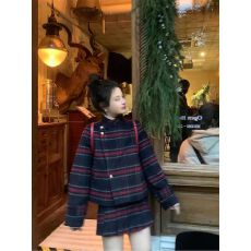 批发法式复古撞色格子长袖毛呢外套女秋冬新款高腰气质半身裙两件套装