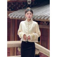 批发新中式国风套装裙<b class='q'>冬</b>季新款毛毛拼接盘扣外套+丝绒半身长裙两件套