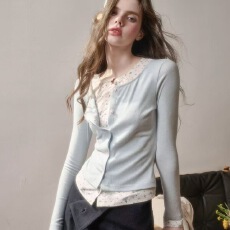 “小绒兔”原创印花开衫舒适棉法式假两件撞色设计感T恤上衣