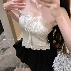 批发2025夏季<b class='q'>新款</b>性感辣妹风设计款小众高级感简约抹胸背心气质上衣<b class='q'>女</b>