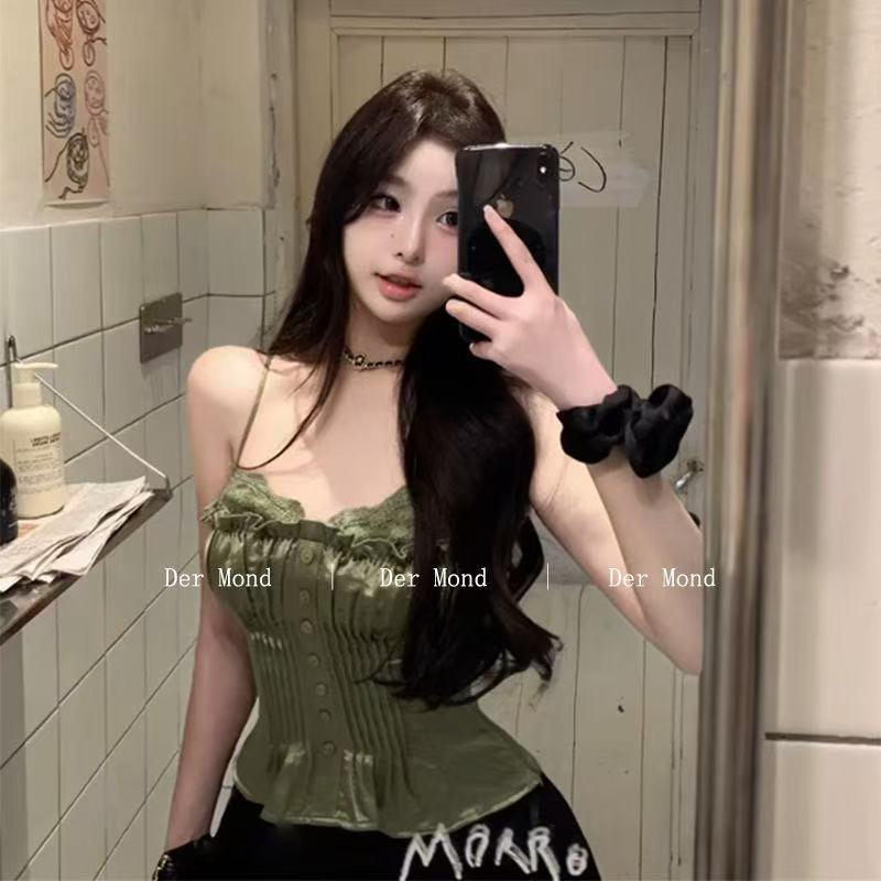 달콤한 핫걸 순수한 욕망 공단 센스 펌프 Pleat 캐미솔 2026 여름 꼬집기 허리 섹시함 디스플레이 화이트 쇼트 스타일 민소매 맨위