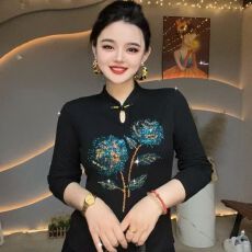 批发秋冬新款新中式国风盘扣爆款洋气时尚重工烫钻长袖打底女