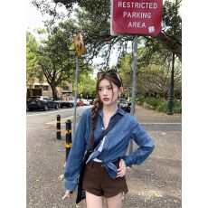 批发地球店老钱风水洗<b class='q'>牛仔</b>长袖<b class='q'>衬衫</b>外套女士早秋蓝色宽松薄款<b class='q'>衬衣</b>上衣