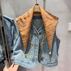 批发2026年春季新款复古刺绣V领牛仔马甲女无袖显瘦短款坎肩外搭+丝巾
