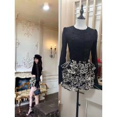 批发OYFF凡凡来咯焦糖古董巴洛克拼接长袖<b class='q'>衬衫</b>&蕾丝刺绣短裙套装