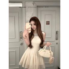 批发迟伞伞26/ss 云絮轻语 亚麻羊毛蝴蝶结<b class='q'>无袖</b><b class='q'>背心</b>裙+单扣开衫两色入