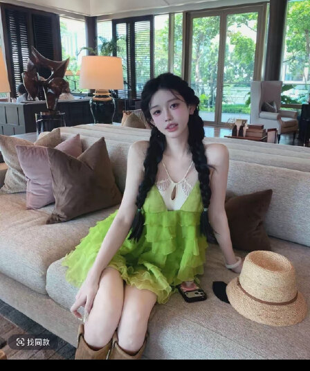 바다 소금 뮤 S 2026 여름 새로운 휴가 바람 달콤함 품격 슬립 여성 드레스 V넥 조끼 미니 스커트