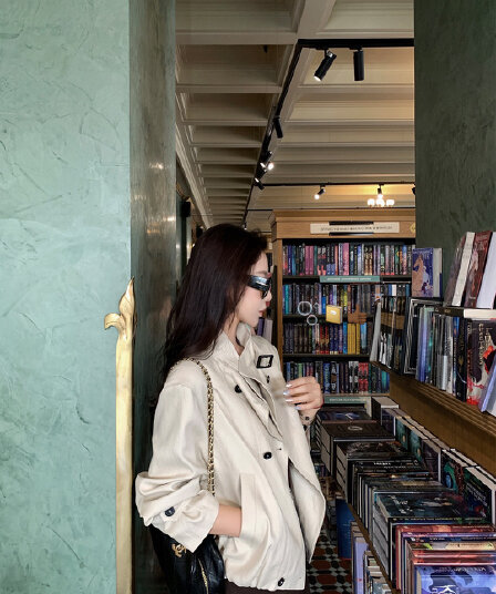 큰 병 맞춤 s1p 슬림해 보이는 서있는 자르다 아마 주간 실크 고급 센스 수 있습니다. 스탠드 칼라 쇼트 스타일 바람막이 여성 코트 가을