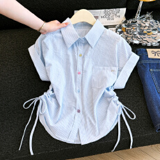 批发彩色纽扣短袖<b class='q'>打底衬衫</b>女夏季新款显瘦设计感抽绳短款上衣