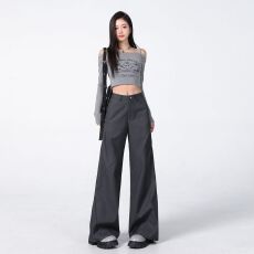 批发实拍2026秋冬热卖褶皱设计西装裤男<b class='q'>女</b>同款小众高街阔腿休闲裤潮