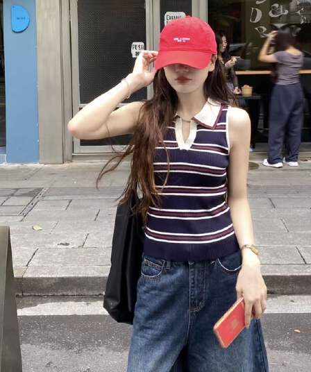 프랑스식 레트로 스타일 스트라이프 폴로 칼라 니트 조끼 여성 여름 새로운 핫걸 몸매 가꾸기 슬림해 보이는 다용도 민소매 맨위