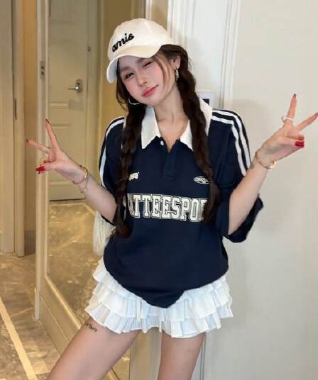 블루 색상 알파벳 프린트 폴로 칼라 반팔 티셔츠 여성 여름 새로운 아메리칸 레트로 루즈핏 캐주얼 슬림해 보이는 맨위