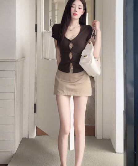 커피 색상 페이크 레이어드 레이스 조각 반팔 티셔츠 여성 여름 아메리칸 작은 키 핫걸 허리 수축 고유 한 아름다운 맨위
