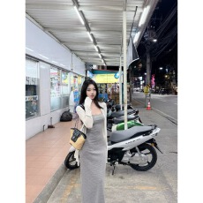 批发Laareetoo  条纹吊带<b class='q'>连衣裙</b>女夏季2026新款裙子修身显瘦包臀<b class='q'>长裙</b>