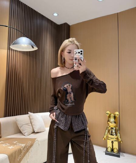 강아지 프린트 오프숄더 긴팔 티셔츠 가을 패션 핫걸 몸매 가꾸기 슬림해 보이는 다용도 캐주얼 맨위