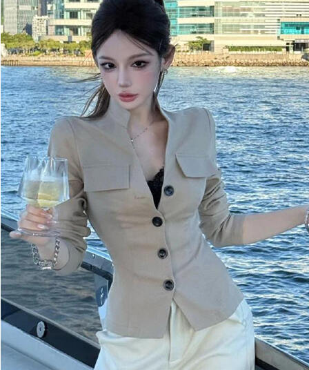 자이언트 잘 생긴 ~ 중 이른 가을 셔츠 재킷 2026 새로운 올해 인기 폭발 고유 한 아름다운 몸매 가꾸기 슬림해 보이는 맨위