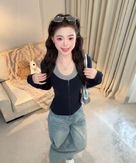 한 부서 배색 패치워크 페이크 레이어드 행침 목 u 칼라 긴팔 티셔츠 여성 가을 몸매 가꾸기 디자인 센스 고급 센스 맨위