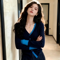 批发已出货   安迪绒撞色拼接V领长袖针织开衫女秋冬显瘦打底修身上衣