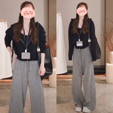 批发许妍同款通勤连帽针织毛衣开衫+舒适慵懒松紧腰抽绳直筒休闲裤