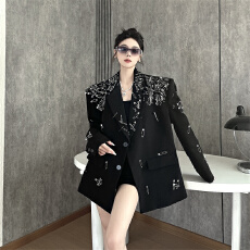 批发实拍高级感手工别针<b class='q'>西装</b>外套<b class='q'>男</b>女秋季小众设计感西服