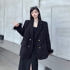 批发实拍高定气质西装外套女秋冬<b class='q'>设计</b>感袖口拼接毛毛西服