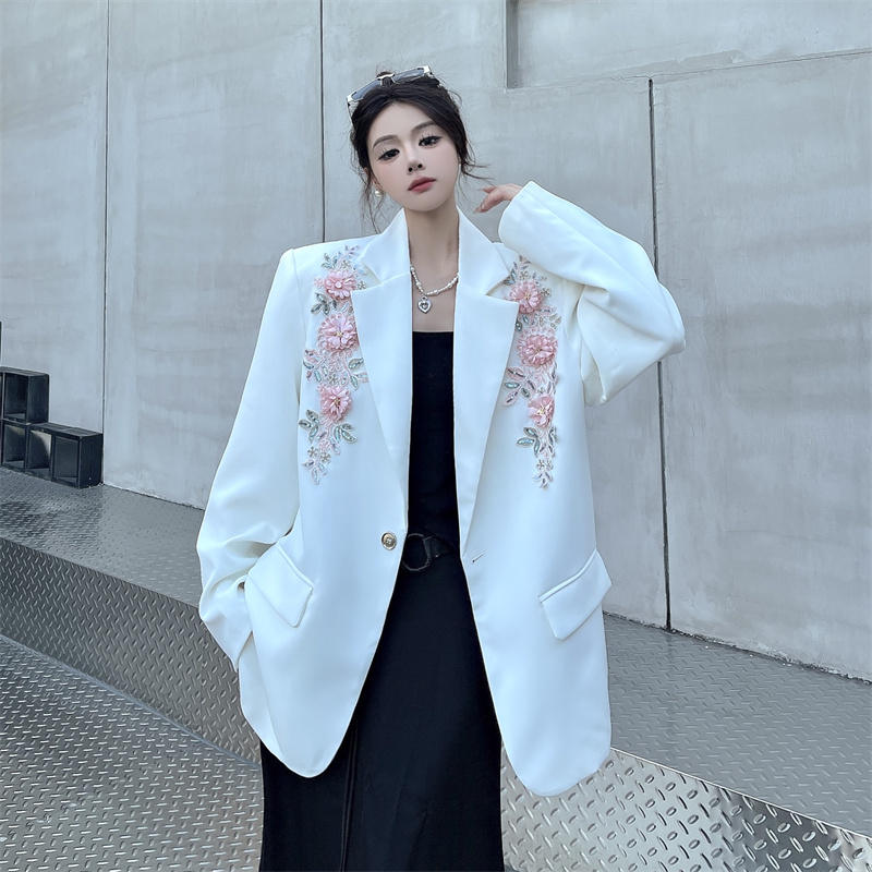 실사 작은 대중 스팽글 3 차원 자수 정장 여성 코트 고급 센스 빛 럭셔리 높음 Dingxi 서비스 맨위