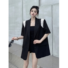 批发<b class='q'>实拍</b>白色蕾丝拼接西装<b class='q'>外套</b>女新款气质垫肩西服上衣