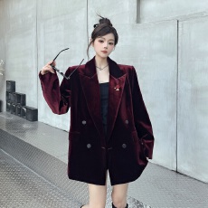 批发实拍高定气质丝绒西装外套女秋<b class='q'>冬</b>设计感宽松玫瑰胸针西装