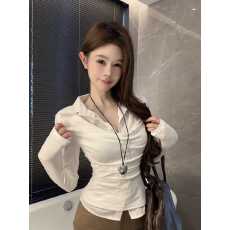 批发<b class='q'>实拍</b>实价 2026春款假两件长袖polo领<b class='q'>T</b><b class='q'>恤</b>上衣拼接<b class='q'>衬衫</b>小众打底衫