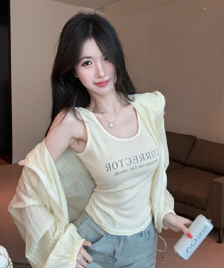 실사 정가 긴팔 루즈핏 자외선 차단 여성 코트 알파벳 프린트 캐미솔 품격 자외선 차단 투피스 슈트