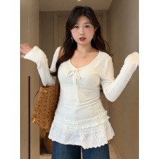 批发实价大码白色V领蕾丝蝴蝶结<b class='q'>长袖</b>打底衫女秋冬甜美高级感内搭上衣