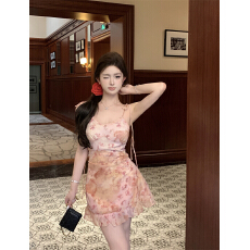 批发实拍实价 法式纯欲温柔修身显瘦长款碎花吊带裙短裙