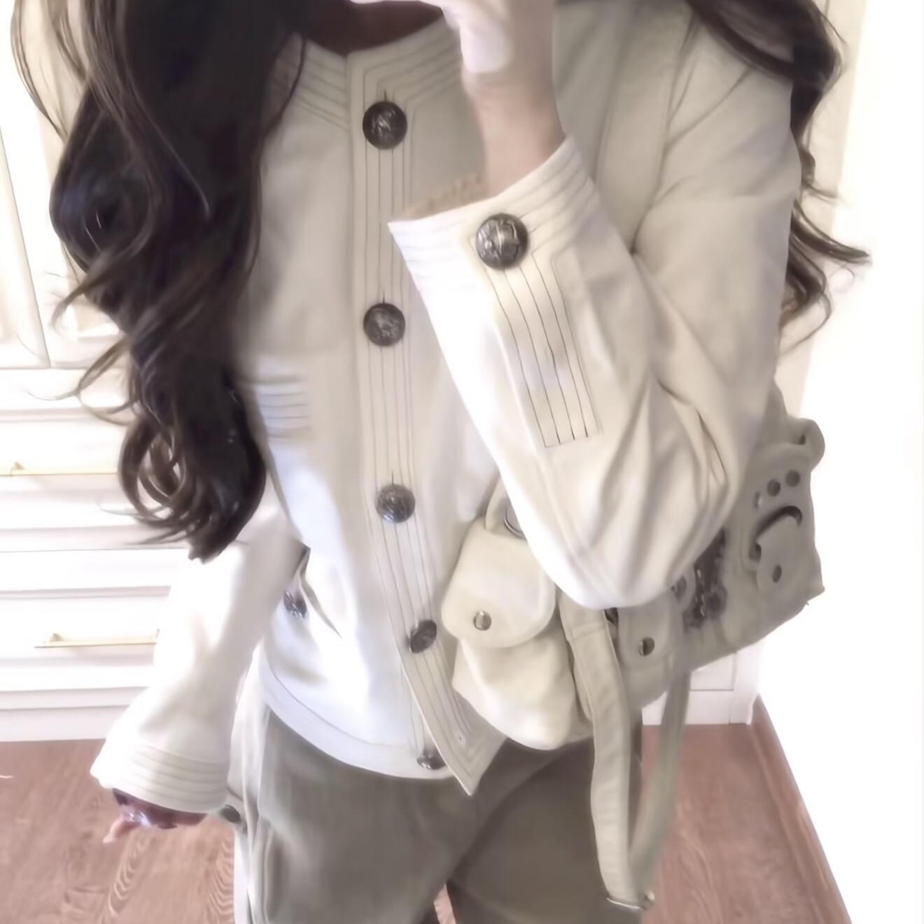 봄 새로운 명시적 스티치 화이트 데님 재킷 라운드 넥 캐주얼 재킷 맨위 짧은 외투