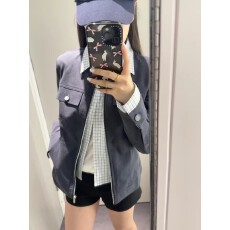 批发初秋外套<b class='q'>女</b>韩系立领拼接格纹衬衫百搭显瘦设计感假两件<b class='q'>夹克</b>上衣潮