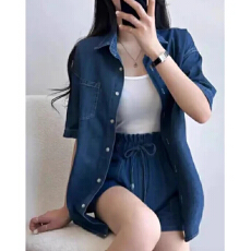 批发高级感仿牛仔套装<b class='q'>女</b>夏季宽松休闲运动服短袖衬衫短裤两件套小个子