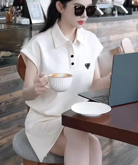 2026 인터넷 유명인 폭발 세트 여성 여름 소금 부서 빛 요리 한 연령 감소 외국 가스 캐주얼 운동 반팔 미니 스커트 투피스 세트