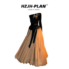 批发实价有货新中式刺绣收腰绑带露肩上衣女气质收腰<b class='q'>蓬蓬</b>半身<b class='q'>裙套装</b>