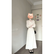 批发实价有货法式轻熟风<b class='q'>白色</b>荡领收腰长袖连衣裙女2026春秋款时尚<b class='q'>长裙</b>