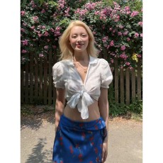 批发实价有货纯欲少女风绑带V领衬衫上衣女蓝色高腰碎花半身裙套装