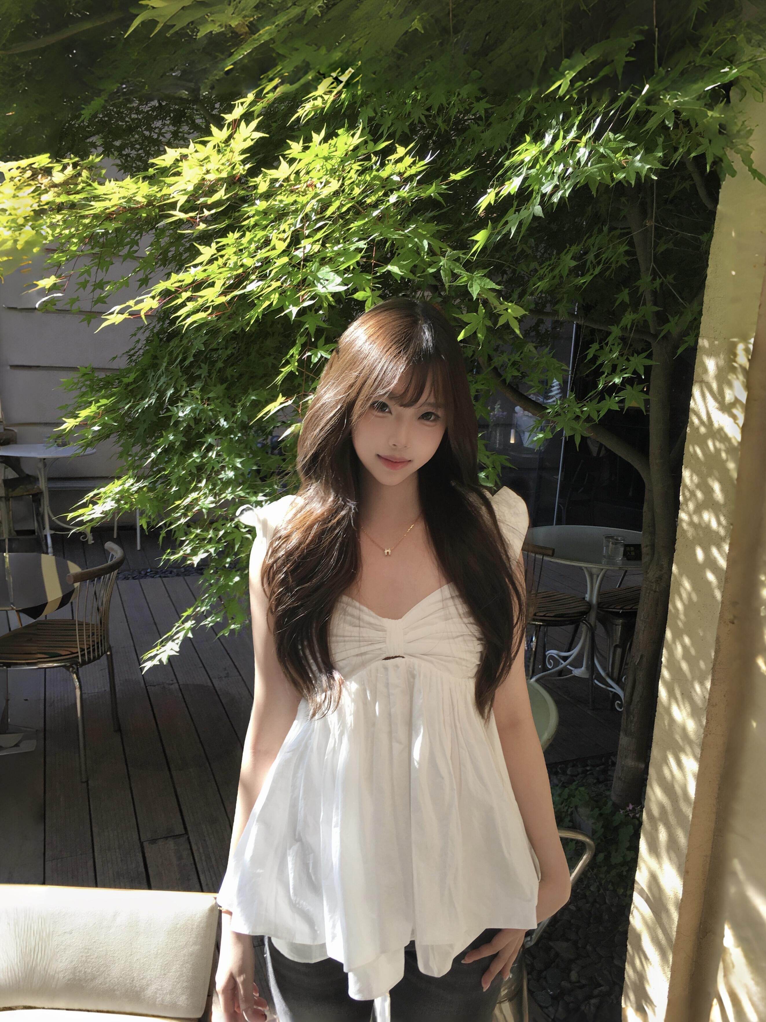 정가 재고 있음 순수한 욕망 핫걸 바람 작은 날다 소매 캐미솔 여름 새로운 작은 대중 Chic 디자인 센스 맨위