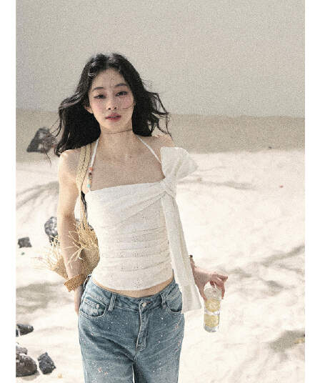 정가 순수한 욕망 부드러운 바람 행침 목 홀로우 아웃 주름 티셔츠 여성 여름 새로운 자이언트 잘 생긴 비틀림 작은 맨위