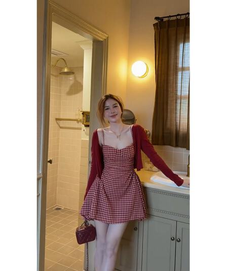 정가 한 부서 레트로 스타일 체크무늬 허리 Pleat 몸매 가꾸기 쇼트 스타일 슬립 드레스 여성 빨간색 오픈 가디건 여름 세트