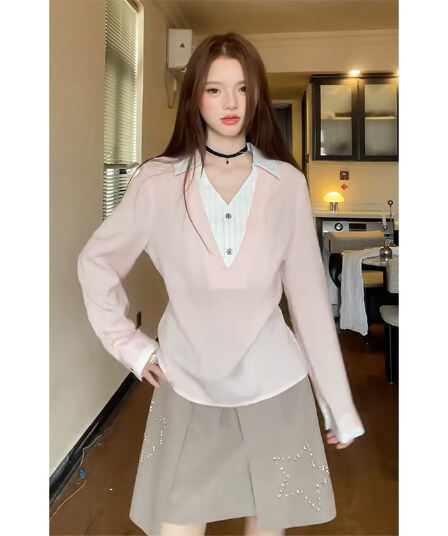 정가 프랑스식 페이크 레이어드 V넥 긴팔 셔츠 맨위 여성 이른 가을 디자인 센스 한 마디 반신 치마 세트