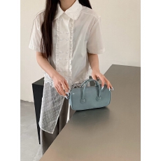 批发夏季花边<b class='q'>衬衫</b>蕾丝女<b class='q'>上衣</b> 纯色短袖<b class='q'>上衣</b><b class='q'>T</b><b class='q'>恤</b>