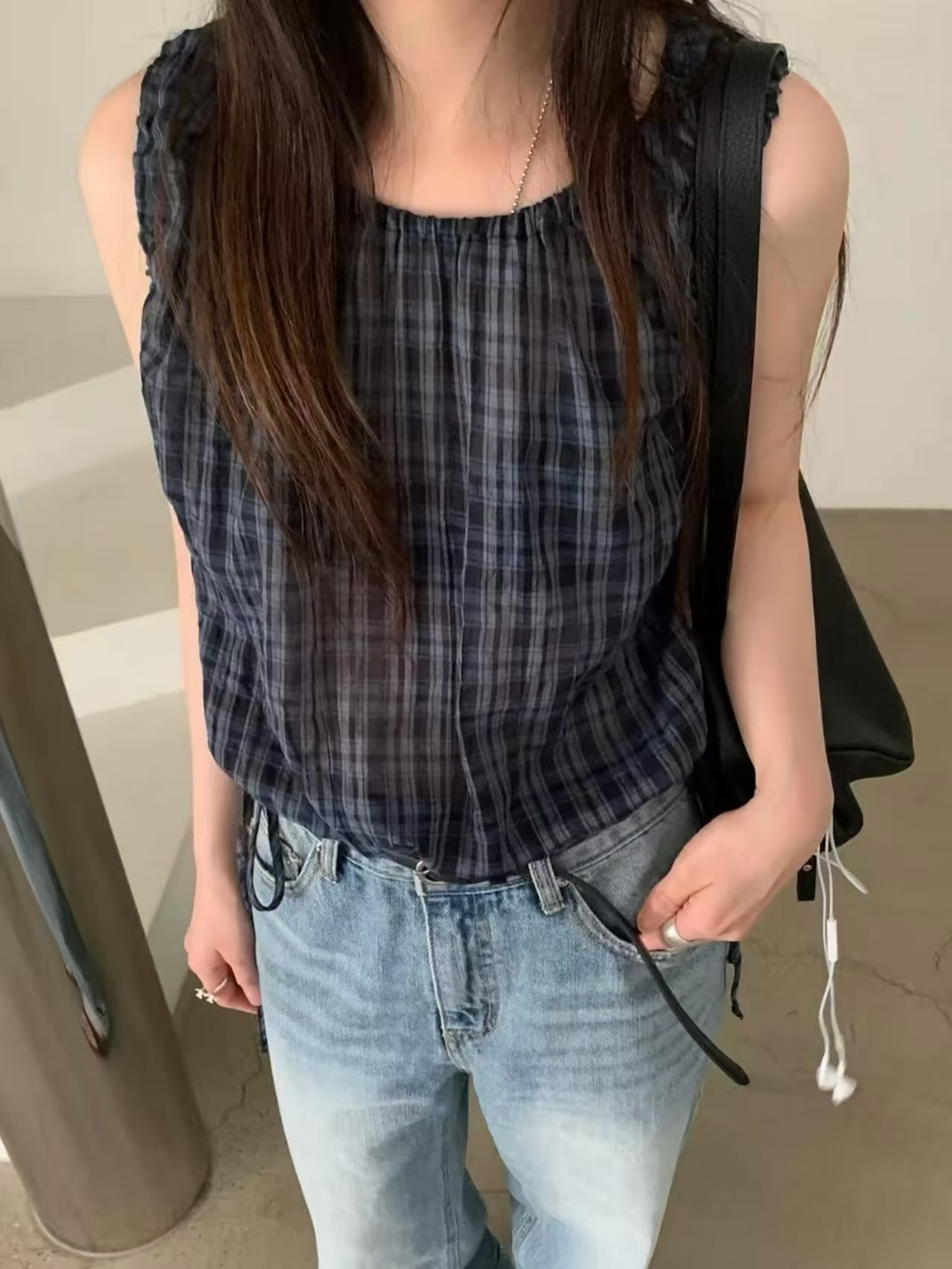 한국 레트로 체크무늬 민소매 여성 셔츠 여름 달콤함 품격 펌프 로프 허리 수축 슬림해 보이는 라운드 넥 쇼트 스타일 조끼