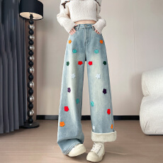批发实拍加绒花朵刺绣阔腿<b class='q'>牛仔裤</b>女2025冬季新款宽松加厚直筒裤长裤潮