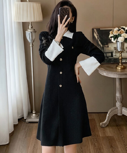 작은 샤넬 스타일 폴로 칼라 패치워크 긴팔 여성 드레스 가을 허리 수축 한 마디 미니 스커트 품격 출퇴근 싱글 줄 버튼 니트 원피스