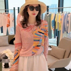 批发【彩绘旋律】春夏季圆领减龄双层纱透气皮肤衣T恤女