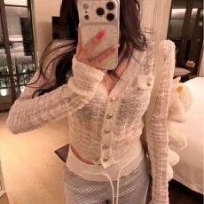 批发有货 2026春季新款<b class='q'>韩版</b>气质修身显瘦排扣短款长袖针织衫女